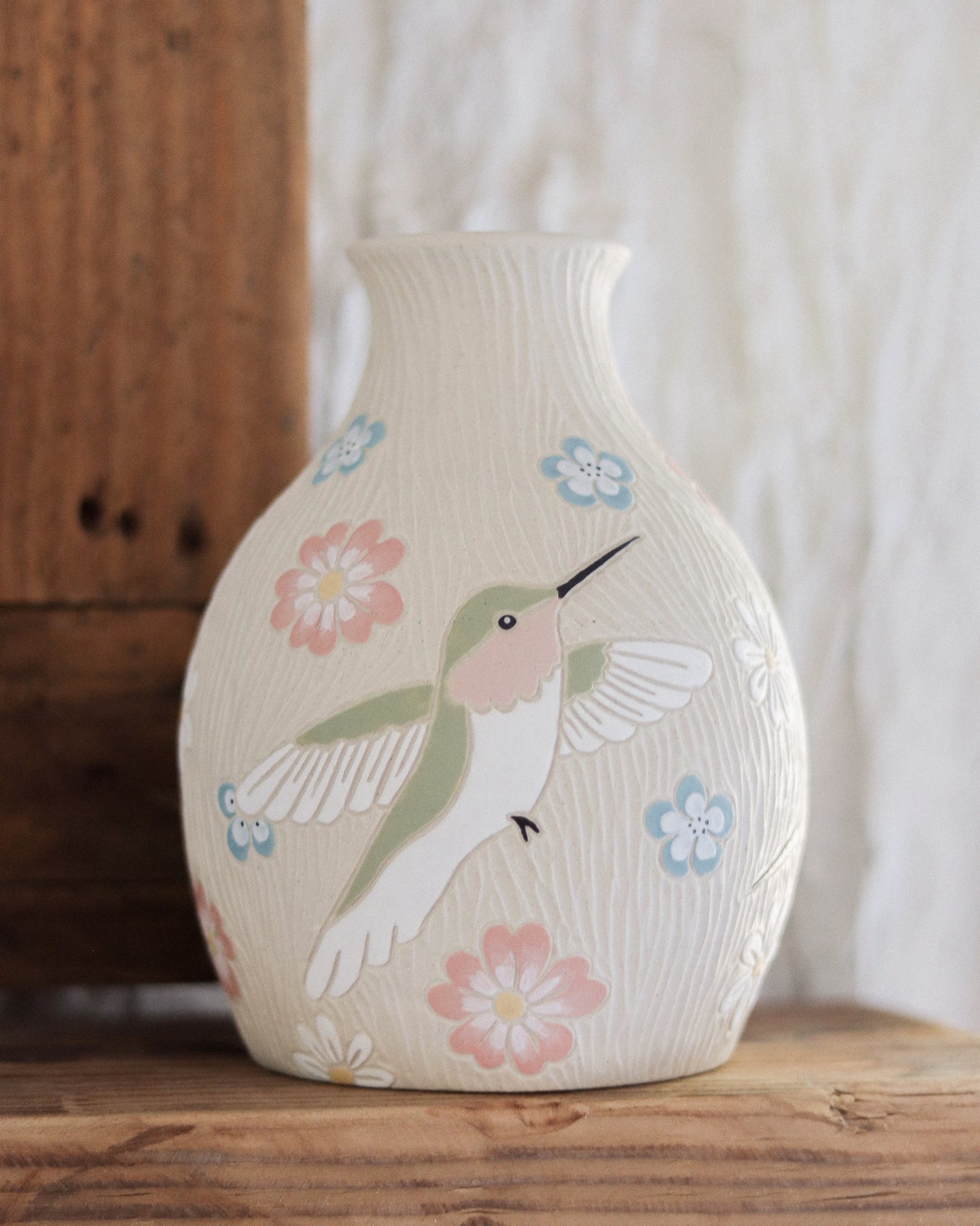 Hummingbirds & Flowers Vase