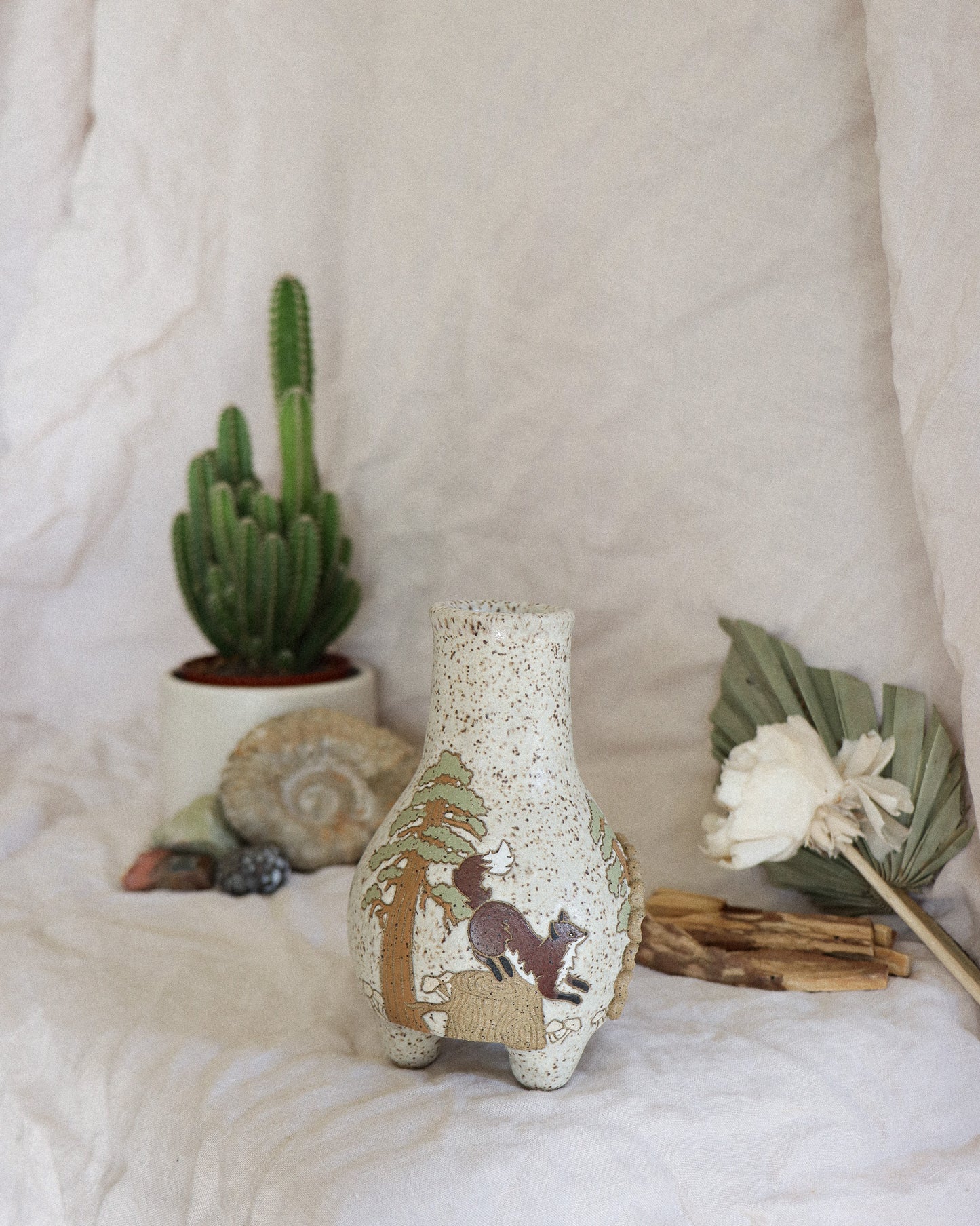 Foxes & sequoias palo santo / incense cone chiminea