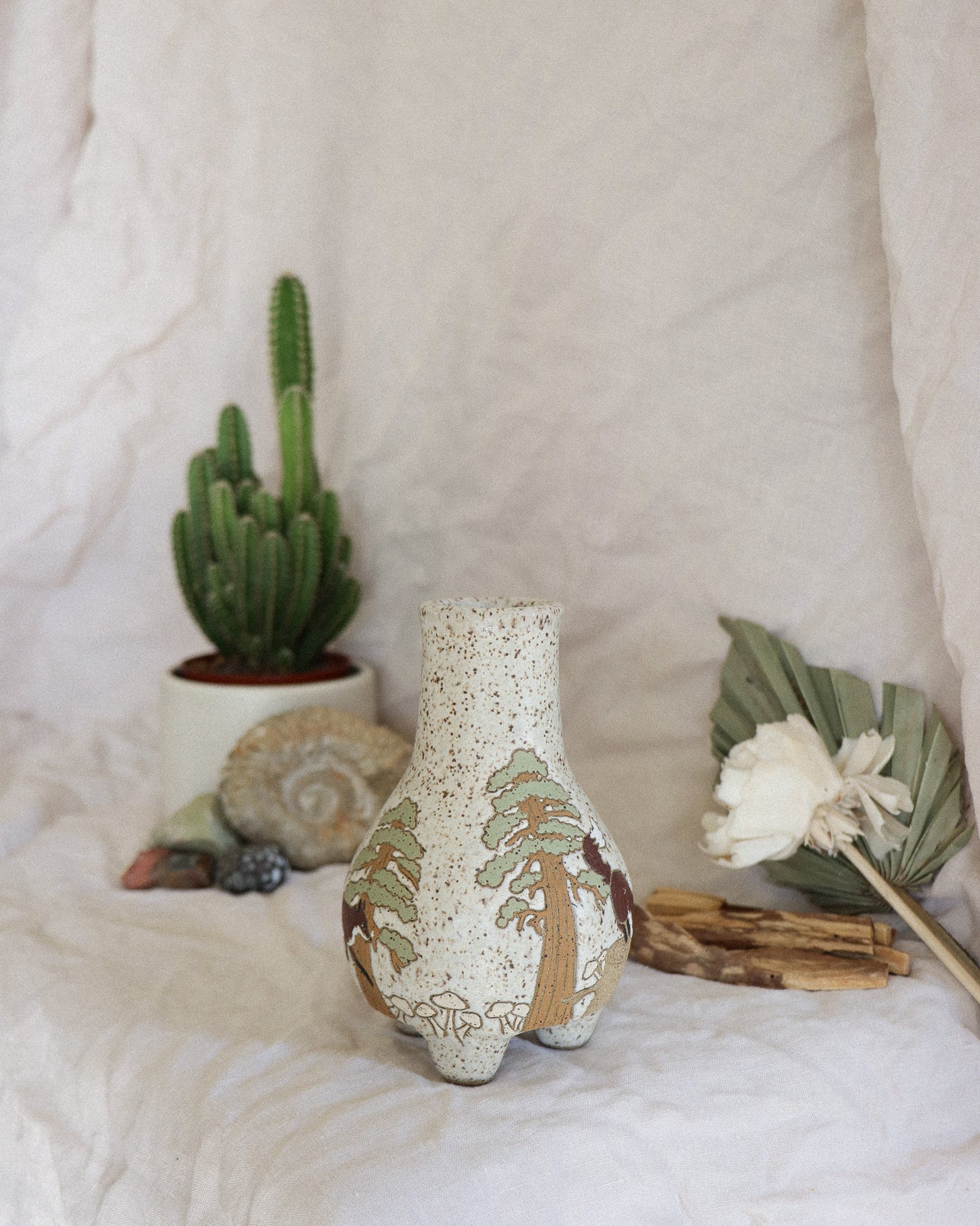 Foxes & sequoias palo santo / incense cone chiminea