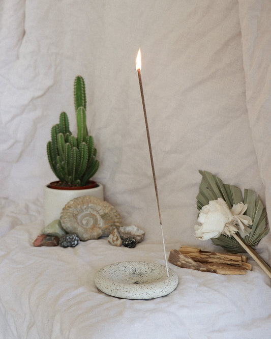 Pebble incense tray